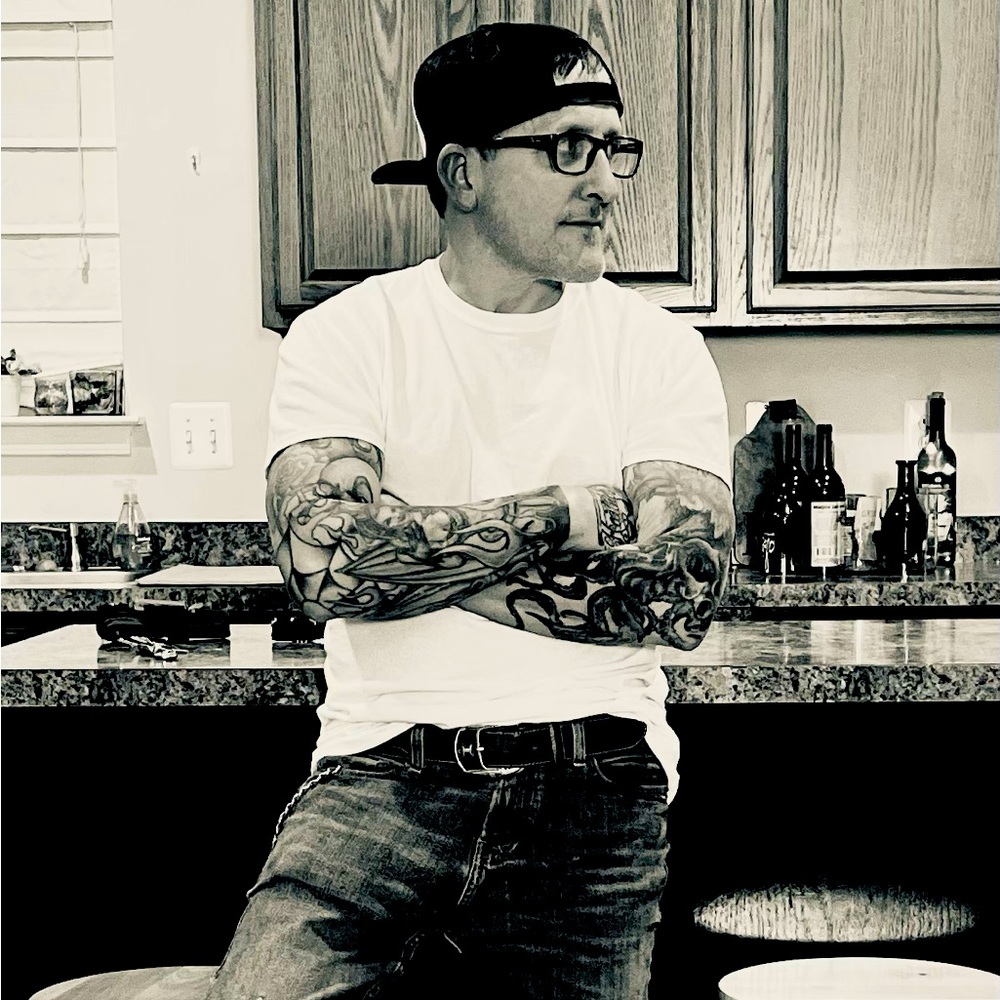 Meet your Posher, Eric